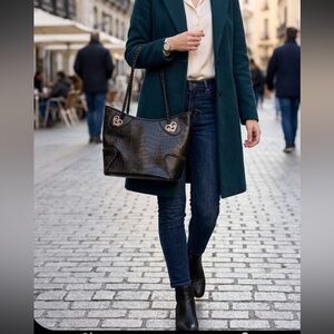 Bueno Black Croc-Embossed Shoulder Bag